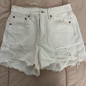 American eagle high rise boyfriend jean short